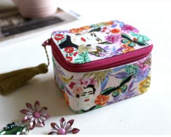 Preview: Schmuckdose mit Reißverschluss Frida